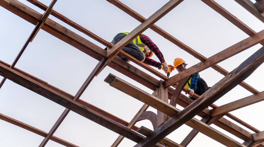 Professional gutter cleaning services in Tuthill, SD